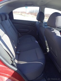 Chevrolet Aveo - 6