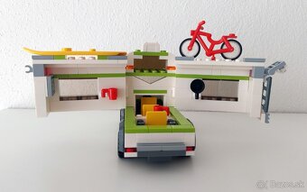 Predám LEGO City 7639 - Camper (2009) - 6