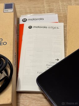 Motorola edge 50 neo 8/256Gb - Modrý - 6
