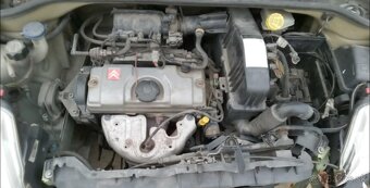 Citroen C2 1,2i 44kw kód motora: HFX - 6