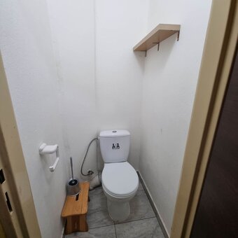 Menší 3 izbový byt na predaj - Malacky. - 6