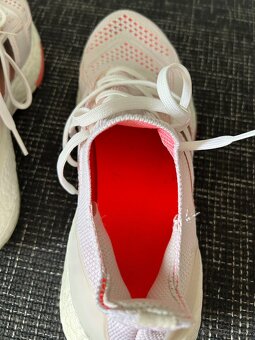Tenisky Adidas na behanie 38,5 - 6