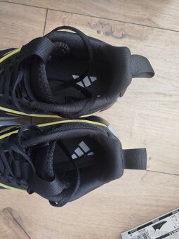 ADIDAS basketbalová obuv č.41 - 6