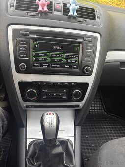 Škoda Octavia combi 4x4 - 6