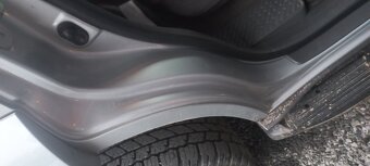 Toyota land cruiser 120 - 6