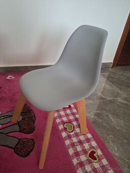 Predam detsky stolik stoličku a pohodlné kreslo mobelix - 6