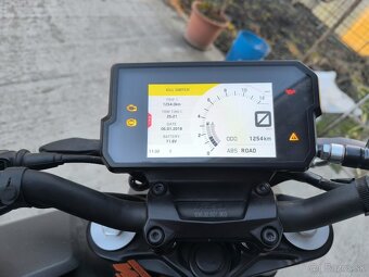 Predám KTM Duke 390 2023 1300km STAV NOVEJ MOTO - 6