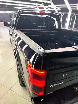 Ford F-150 PLATINUM 2020 5.0 - 6