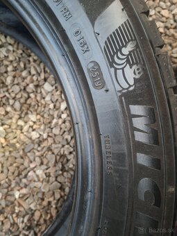 275/45R20 Michelin 4ks - 6