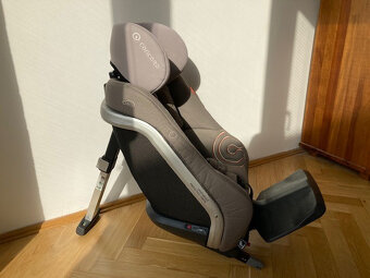 protismerná autosedačka - 6