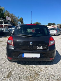 Renault Clio 1.5 dCi, 2011, 65 kW, Nová STK - 6