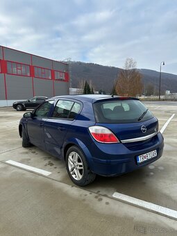 Opel Astra H - 6