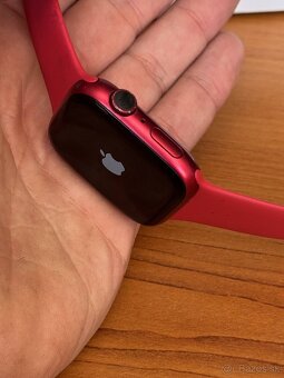 Apple Watch 7 45mm GPS product Red - 6