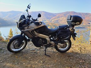 Aprilia etv 1000 caponord - 6