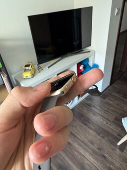 Apple watch series 6 + series 1 pokazený displej - 6