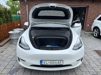 Tesla Y Performance 2022, 526 koní - 6