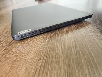 Lenovo Yoga Slim 6 - OLED - core i5-1240p / 16GB ram/512 SSD - 6