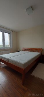 Manželská postel z masívu - 6