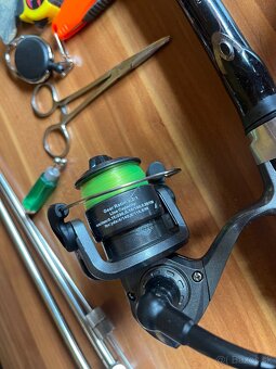 Kompletný rybársky set – prúty, navijaky, doplnky - 6