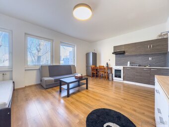 GARSÓNKA NA PREDAJ 35 m2 PETRŽALKA, BRATISLAVA - 6