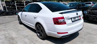 Skoda Octavia 3 po havarii - 6