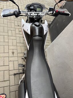 Yamaha XT660x - 6