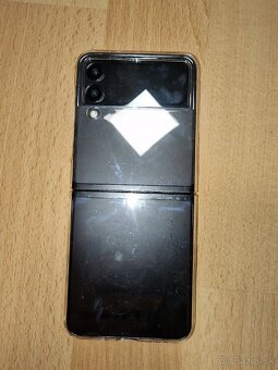 Samsung Galaxy Z flip 3 - 6