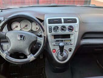 Honda Civic 1.4 - 6