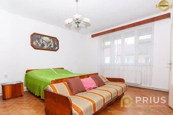 PREDAJ 4 iz RODINNÝ DOM S GARÁŽOU ČULENOVA HC - 6