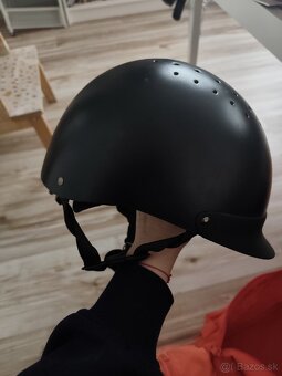 Predám detskú jazdeckú prilbu s korytnačkou spolu - 6