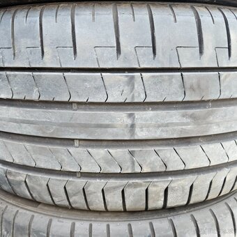 255/40 r18 Pirelli - 6