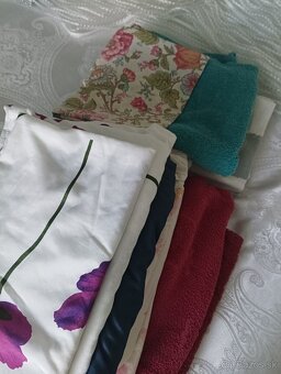 Posteľné obliečky, závesy, záclony , koberce - 6