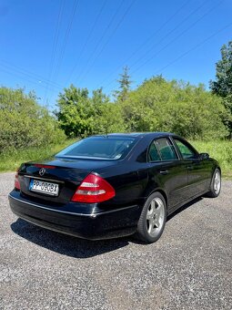 Mercedes Benz E270 Elegant - 6