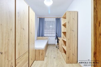 2i byt, Bratislava – Karlova Ves, Ľ. Fullu, predzáhradka - 6