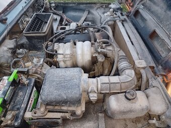 Lada niva  1.7i - 6