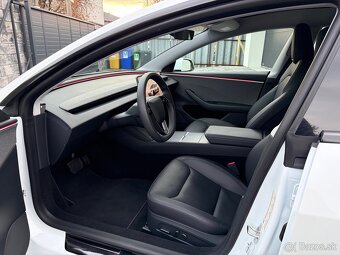 Tesla model 3 Highland LFP 60 kWh 10/23 Dph 25 k km,záruka, - 6