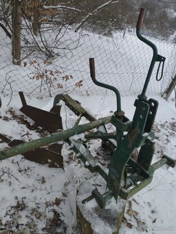 Pluh, kultivátor, čert - 6