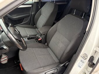 Škoda Octavia Combi - 6