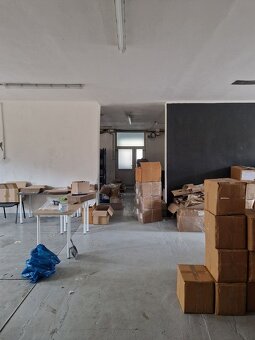 Prenájom - komerčné Priestory 200 m2 v Levoči. - 6