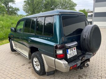 Mitsubishi Pajero Wagon 2.5Td 4x4 - 6