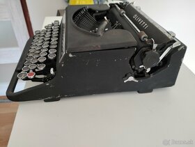 Pisaci stroj Olivetti studio 42 - 6
