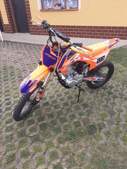 Predám Enduro zn.UpBeat obsah 250cm3 - 6