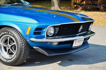 Ford Mustang Fastback z roku 1970 - 6
