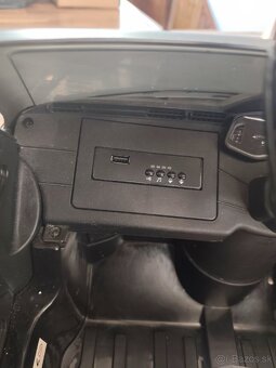 Detské elektrické autíčko AUDI RS6 - 6