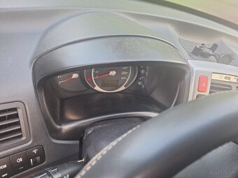 Hyundai Tucson 2.0 CRDI - 6