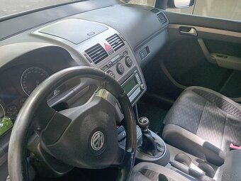 Predám wolksvagen Touran 1.9tdi 77kw - 6