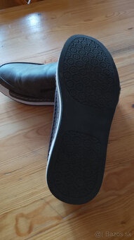 Predám pánske topánky,športové nohavice-pánske,dámske - 6