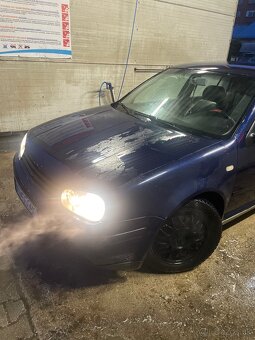 Volkswagen Golf 4 - 6