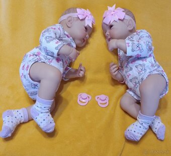 Realistické bábätká dvojičky Danka a Janka - 6