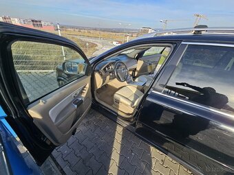 VOLVO XC90 D5 7 miestne 8/2014 - 6